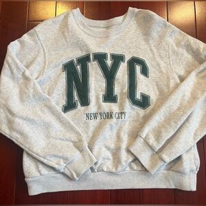 Hollister Light Gray Crewneck Sweatshirt